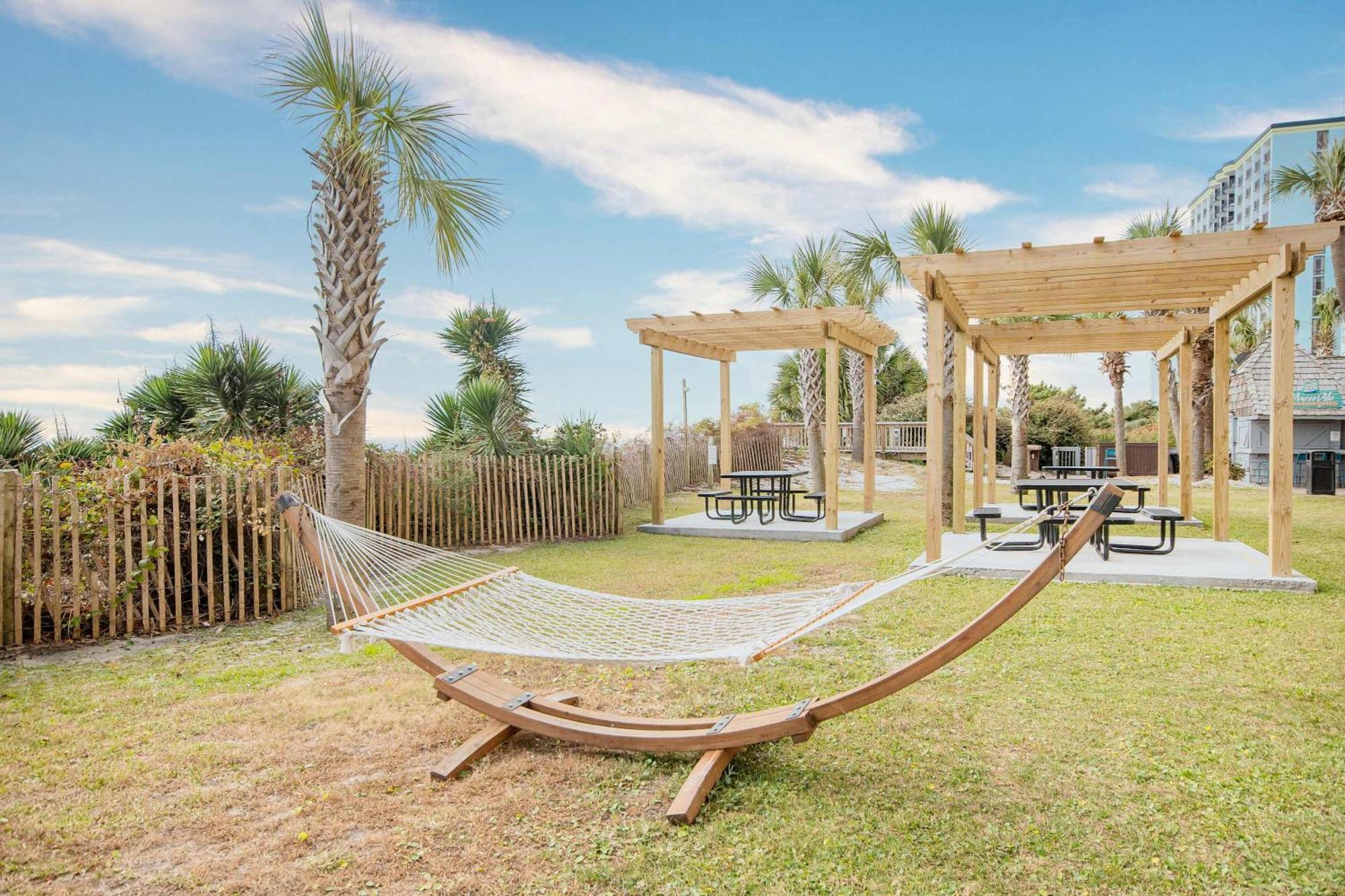 *Beach, Comfy, Sunny* *Great Pools, Hot Tubs, Lazy Rive & More*S44 Myrtle Beach Exterior photo
